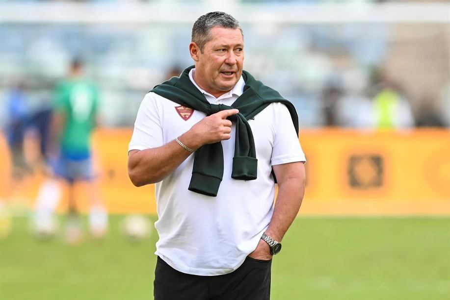 Steve Barker (Stellenbosch FC) – R400,000 per month