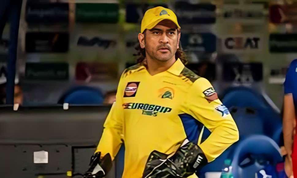 MS Dhoni's IPL 2025 Salary: What if CSK Retains Him as Uncapped?