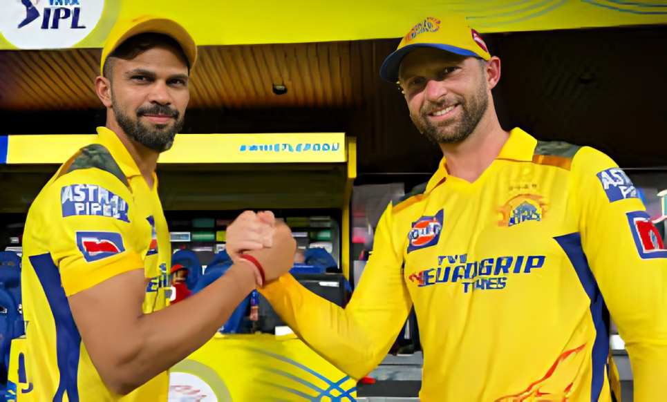 CSK: Conway and Gaikwad Reunite