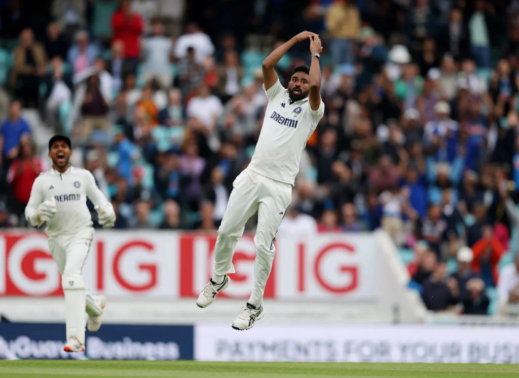 "People Love to Hate Him": Nasser Hussain Compares 'Pantomime Villain' Mohammed Siraj to Shane Warne