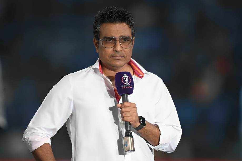 “He Stood Apart” – Sanjay Manjrekar Reveals the Key to MS Dhoni’s Success as Captain