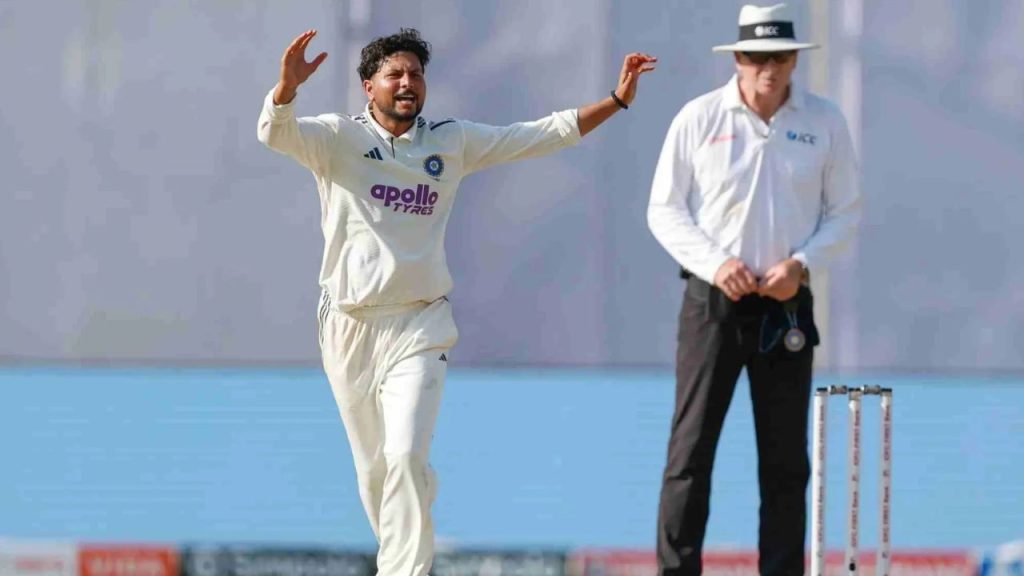 ভারত বনাম ওয়েস্ট ইন্ডিজ: দিল্লি টেস্টে পাঁচ উইকেট নেওয়ার পর ইতিহাস গড়লেন কুলদীপ যাদব, সবচেয়ে দ্রুত এই মাইলফলকে পৌঁছানো বাঁহাতি লেগ-স্পিনার হলেন তিনি।